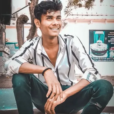 Naval Rawat profile