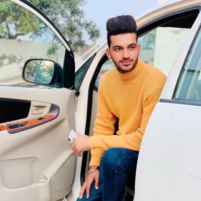 Navdeep Sarkaria profile