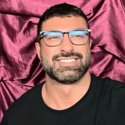 Navid Kabiri profile