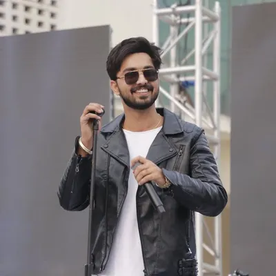 Navjot fazalwal profile