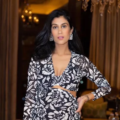 Navneet Randhawa