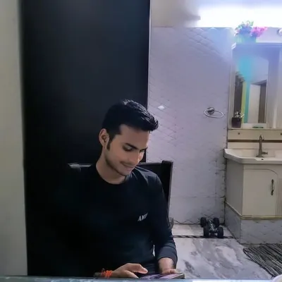 Ñãvy Bøy Vîñåy profile