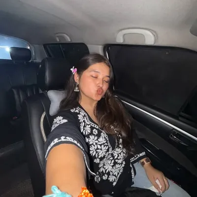 Navya Pangtey profile
