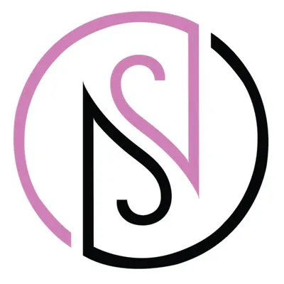 Nayab Stores™- Designs that suites your style profile