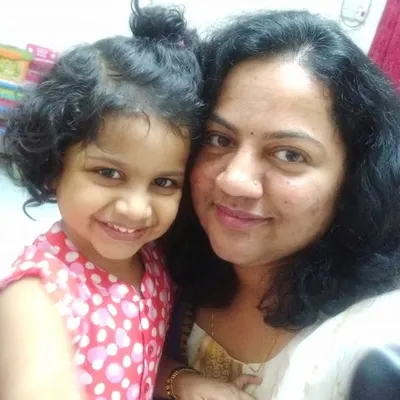 Nayana Mukundan profile
