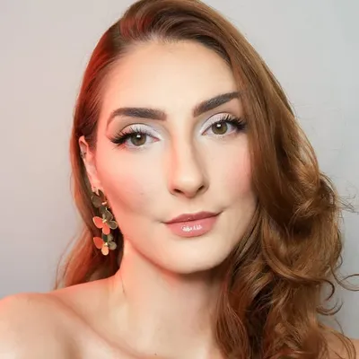 Nayara Morrone profile