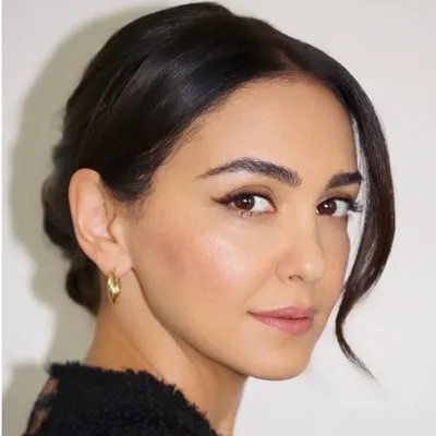 Nazanin Boniadi profile