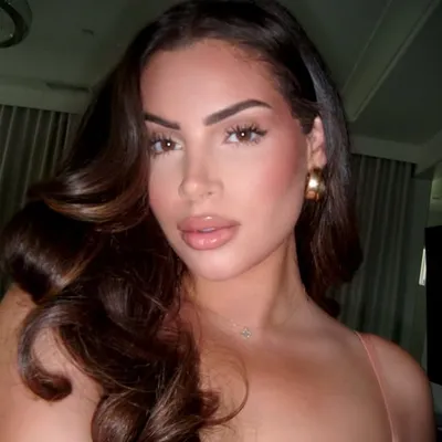 Nazanin Kavari profile