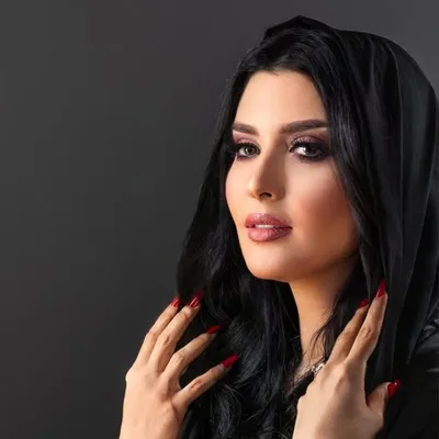 Farnaz Davabi