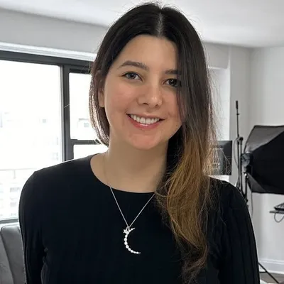 Jacklyn/NothingButTech