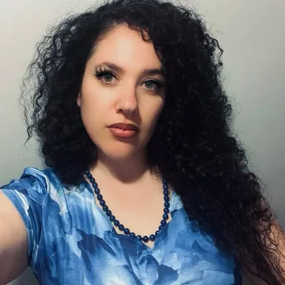 Rose Pistola profile