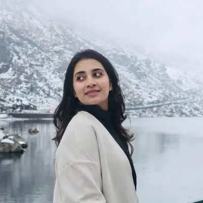 Nea Sharma profile