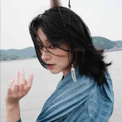 Neekunami Yan profile