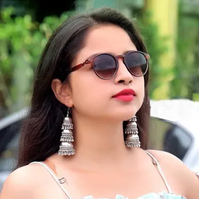 ๐ญ Neenu Arora ๐ญ profile