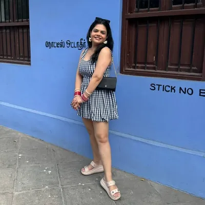 neeri batra profile