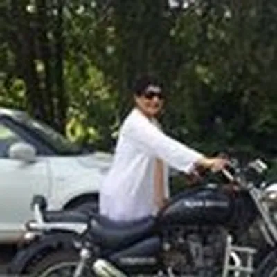 Neerum Chaturvedi profile