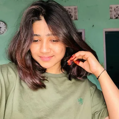 N E E T U๐ profile