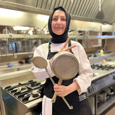 Şef Nefel Bulut YEMEK OKULU 👩🍳 profile