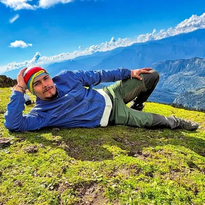 L O G A N ⚡️ N E G I profile