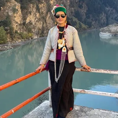 Manisha Turas profile