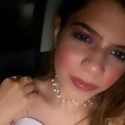 Neha Arora Makeovers profile