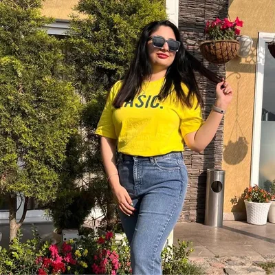 Neha Bhasin profile
