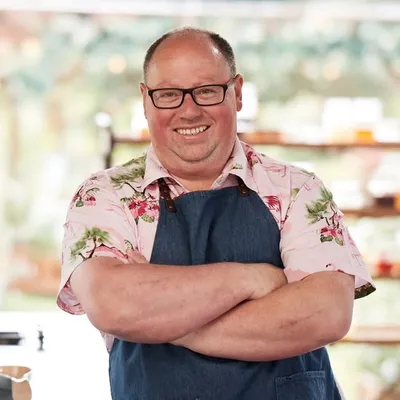 Neil Higgins profile