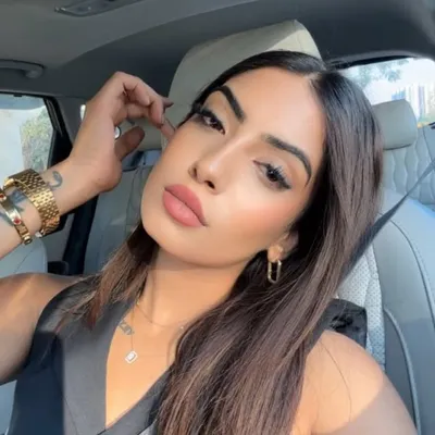 Neha Poptani Kakwani profile