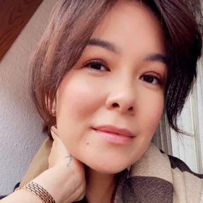 Nela Lee profile