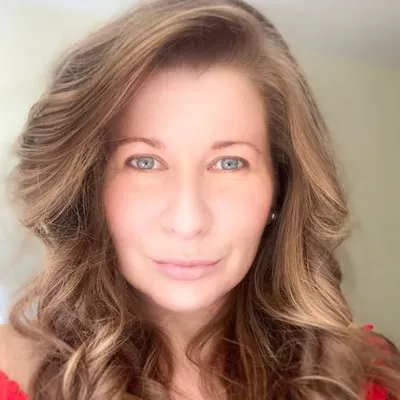 NeneDi CurvyCoach profile