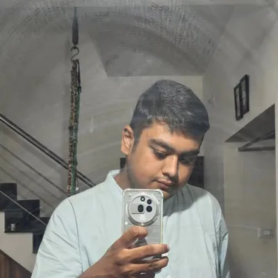 Aditya Dave profile