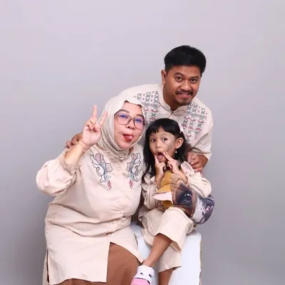 Nesia Niken Dwiarini profile