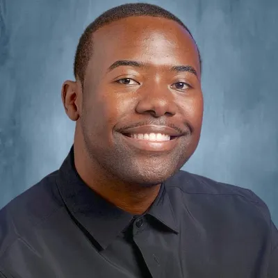Dennis Richmond, Jr. profile