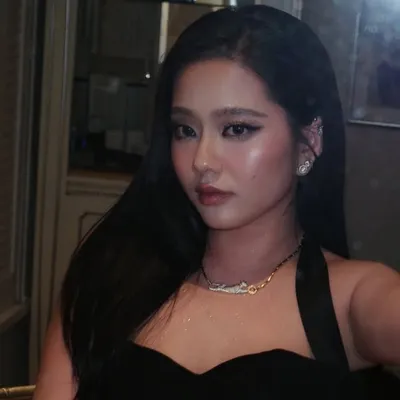B E L L A ๐๐ profile