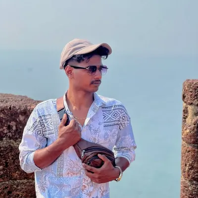 محمد نياس profile