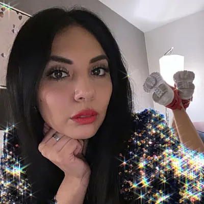 🌸Nia4Luv • Travel + Food🌸 profile