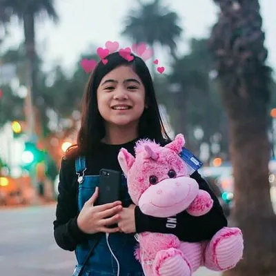 Niana profile