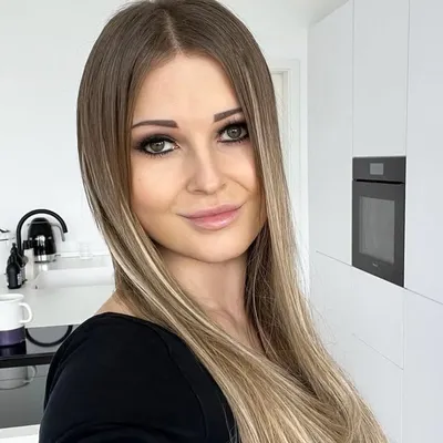 Vera Wohlleben | Nicest Things profile