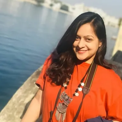 Parul Batra profile