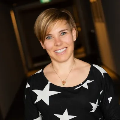 nici schmidhofer profile