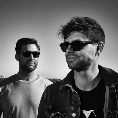 Nick & Simon profile