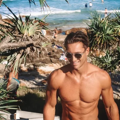 Nicky Price profile