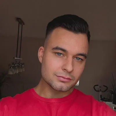 Nico Helbig profile