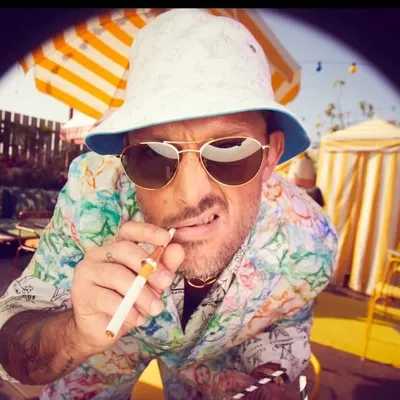 Donduvo De La Vega profile