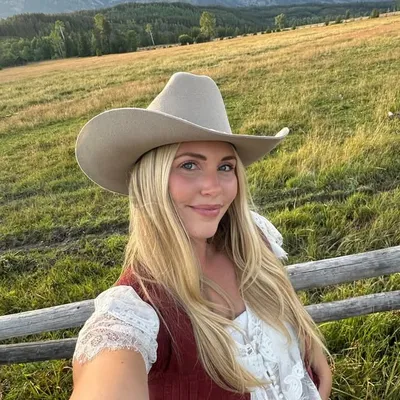 Nicole | Idaho Content Creator profile