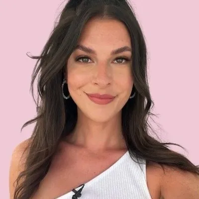 Nicole Holliday profile