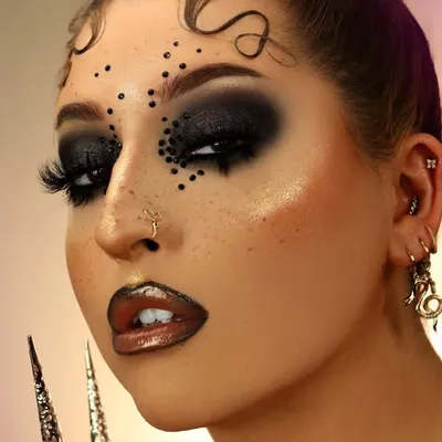 Gem queen ๐ง๐ผโโ๏ธโจ profile
