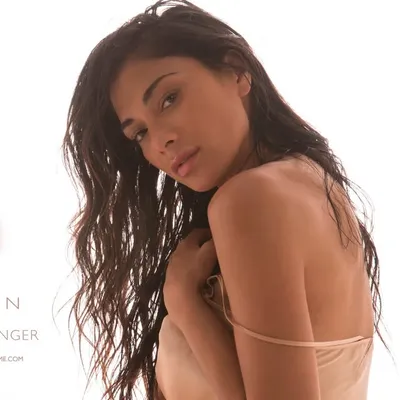 Nicole Scherzinger Beauty profile