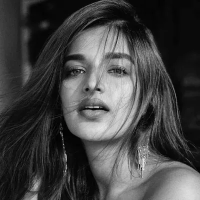 Nidhhiagerwal_fc1607 profile