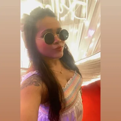 Nidhi👑 profile